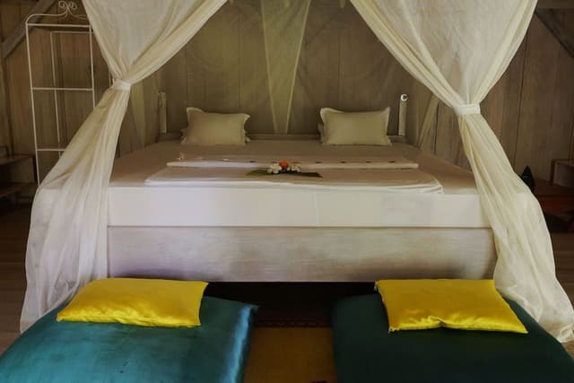 Duplex Bedroom Villa (downstair fan, Upstair AC)