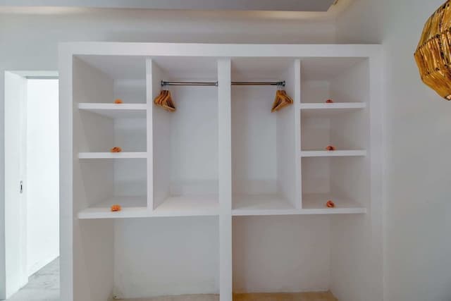 Basic Villa, 1 King Bed