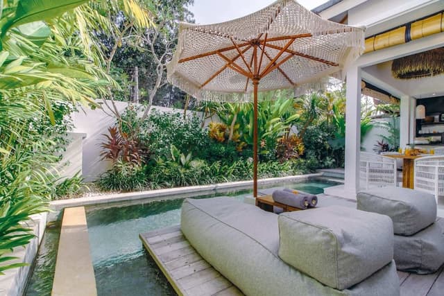 Basic Villa, 1 King Bed