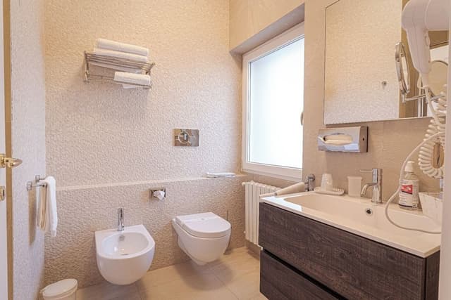 Deluxe Quadruple Room, 1 Bedroom, Pool View