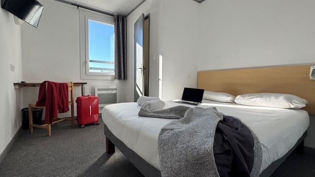 Double Room, Shared Bathroom