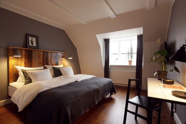 Deluxe Penthouse, 3 Bedrooms, City View