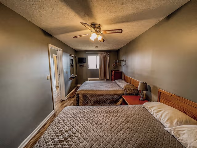 Grand Double Room, Balcony, Hill View