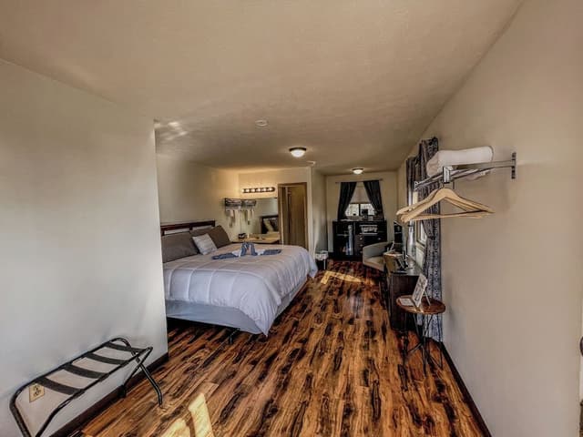 Premium Room, Pool View