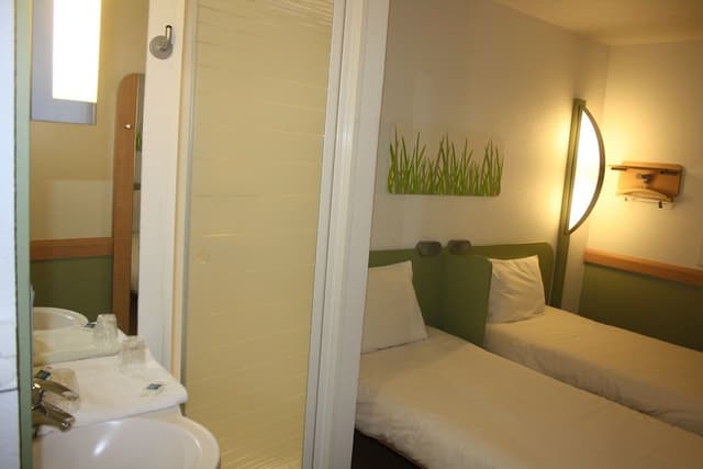 Twin Room, 2 Twin Beds