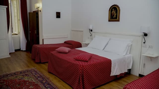 Quad Room