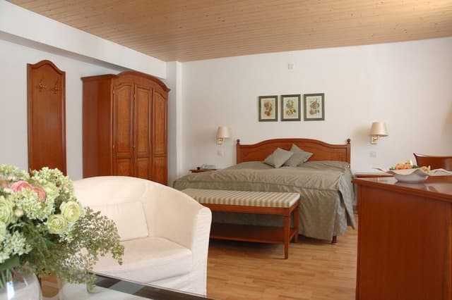 Suite (Mini Suite)