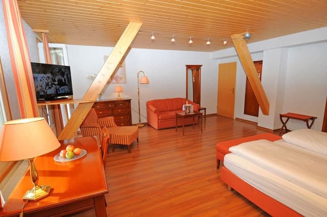 Suite (Mini Suite)