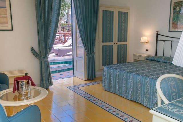 Triple Room, Partial Sea View
