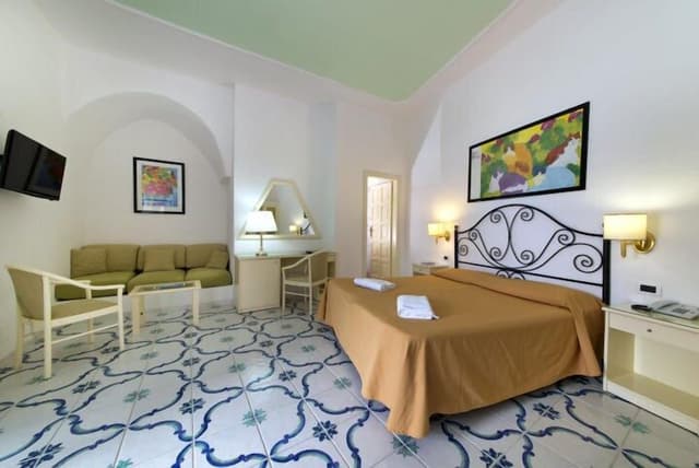 Family Room, Sea View