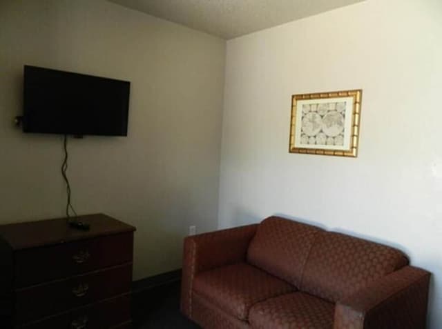 Standard Room, 1 Queen Bed, Non Smoking, Kitchenette