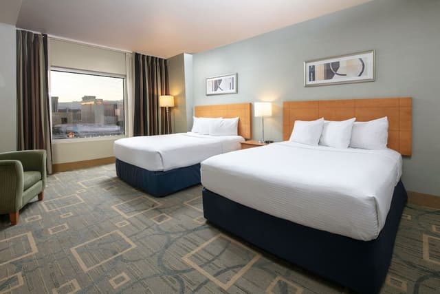 Princess Suite 2 Queens