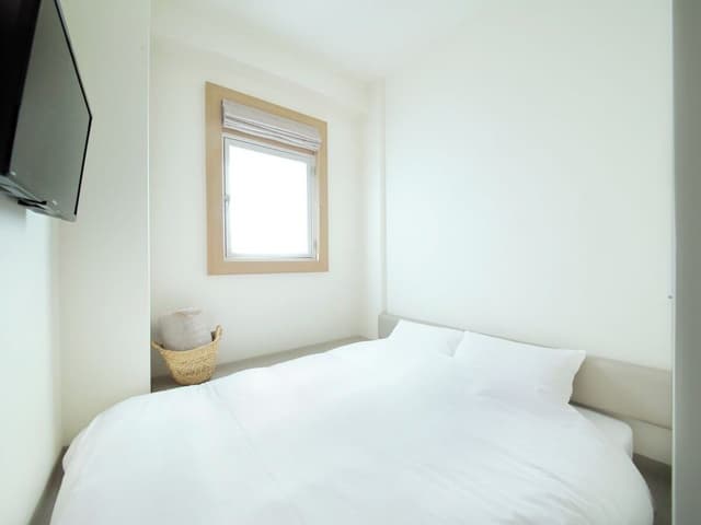 Economy Double Room, 1 Large Twin Bed, Non Smoking, Bathtub