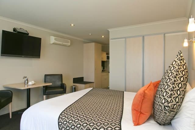 Studio, Jetted Tub, Ground Floor