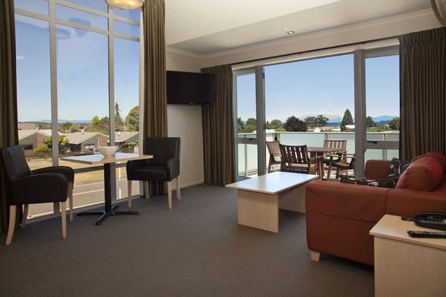 Double Room, 2 Bedrooms, Jetted Tub