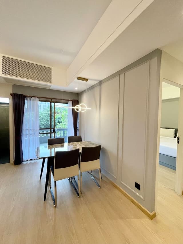 Signature Suite