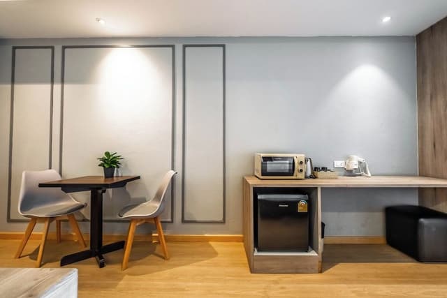 Executive Studio