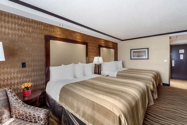 Standard Room, 2 Queen Beds, Non Smoking