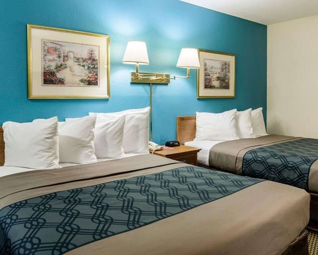 Standard Room, 2 Queen Beds, Non Smoking