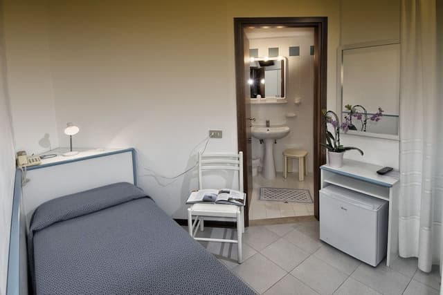 Economy Single Room