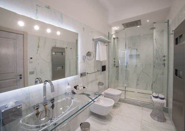Deluxe Double Room, Partial Sea View