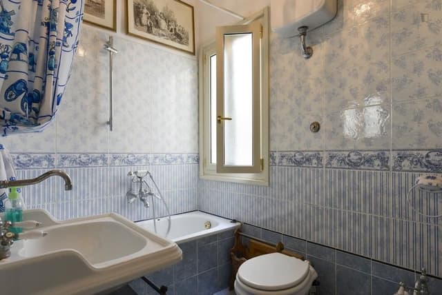Triple Room, Private Bathroom