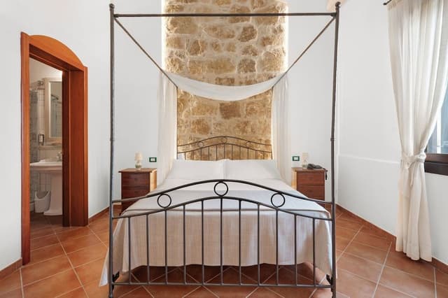 Double Room (Romantica)