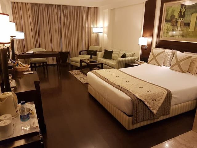 Room, 1 Double Bed, City View