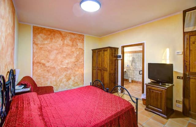Classic Double Room