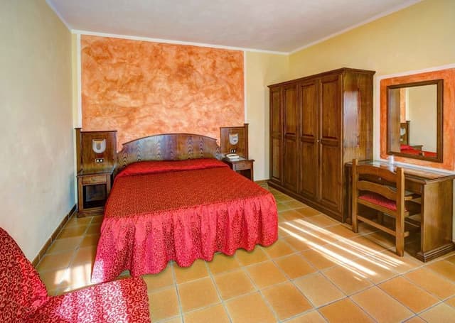 Classic Double Room