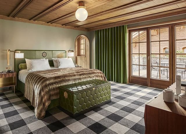 Prestige Suite