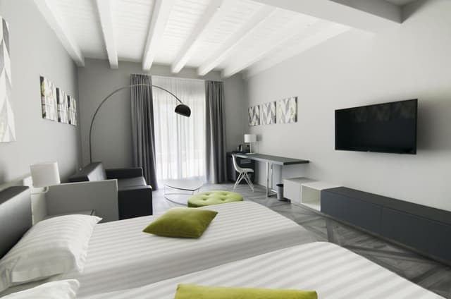 Junior Suite, Balcony, Garden View