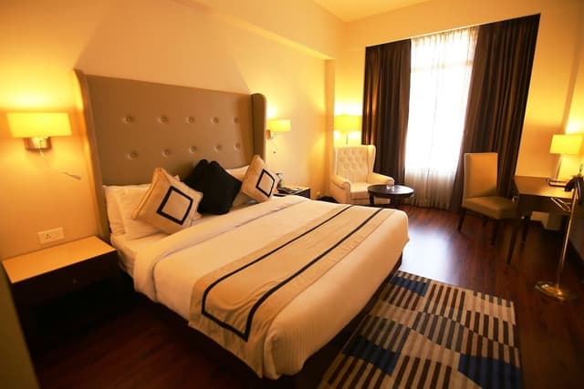 Executive Room