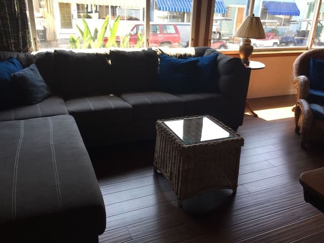 House, 2 Bedrooms