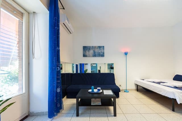 Studio, 1 Bedroom, Smoking, Balcony