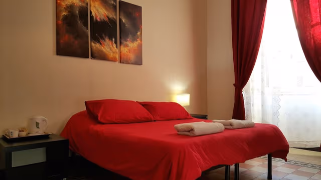 Twin Room, Shared Bathroom
