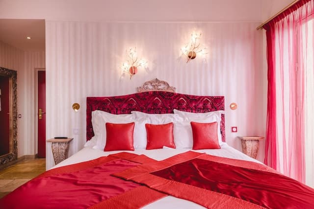 Deluxe Room, Balcony