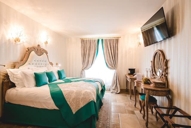 Deluxe Room, Balcony