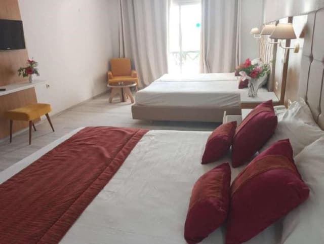 Habitación Family ( 2 adult + 2 child )