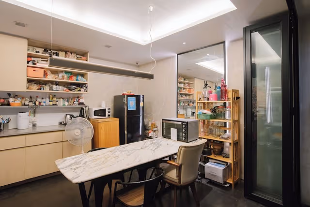 6 Bed Mixed Dorm