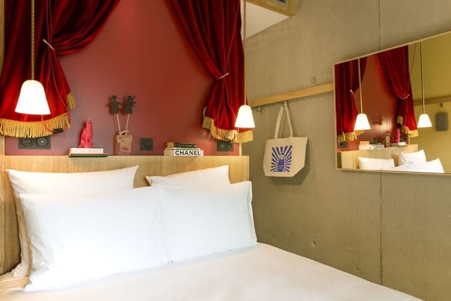 Standard Double Room, Terrace, River View