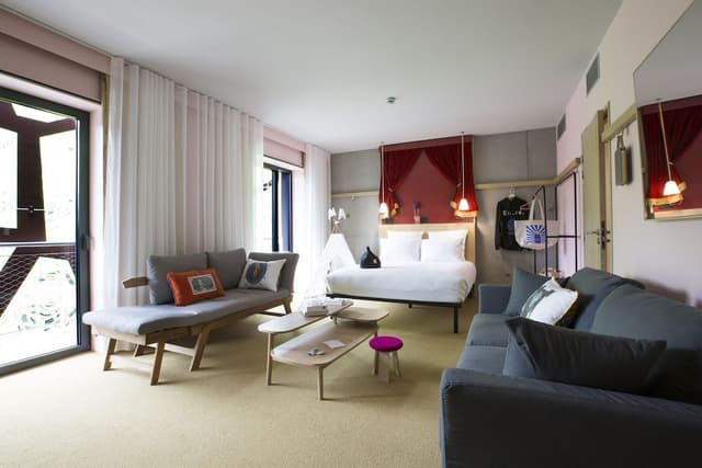 Suite, Terrace