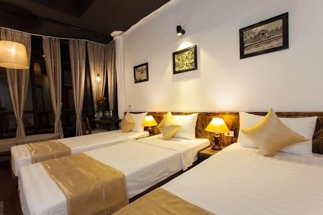 Luxury Triple Room