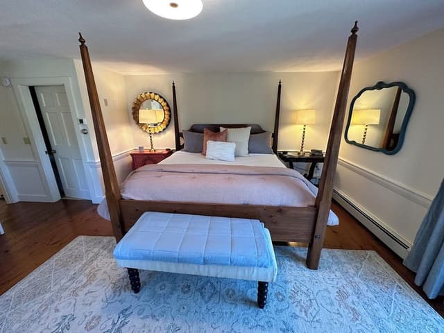 Premier Room