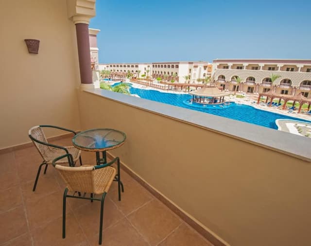 Standard Room with Pool View or Partial Sea View