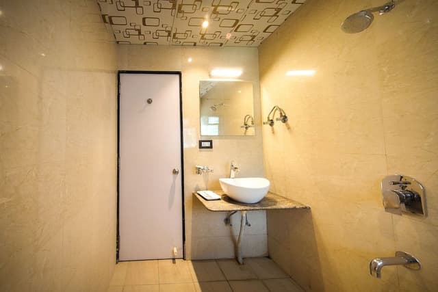 Special Super Delux AC Room