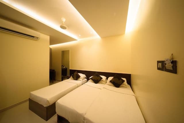 Triple Bed Non AC Room