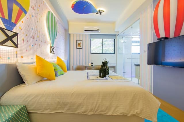 House, 5 Bedrooms