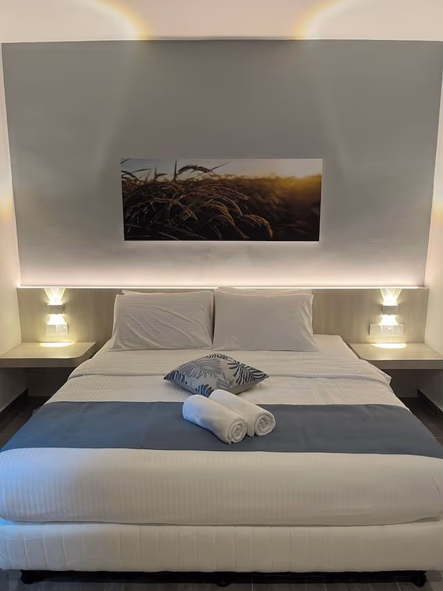 Premier Room