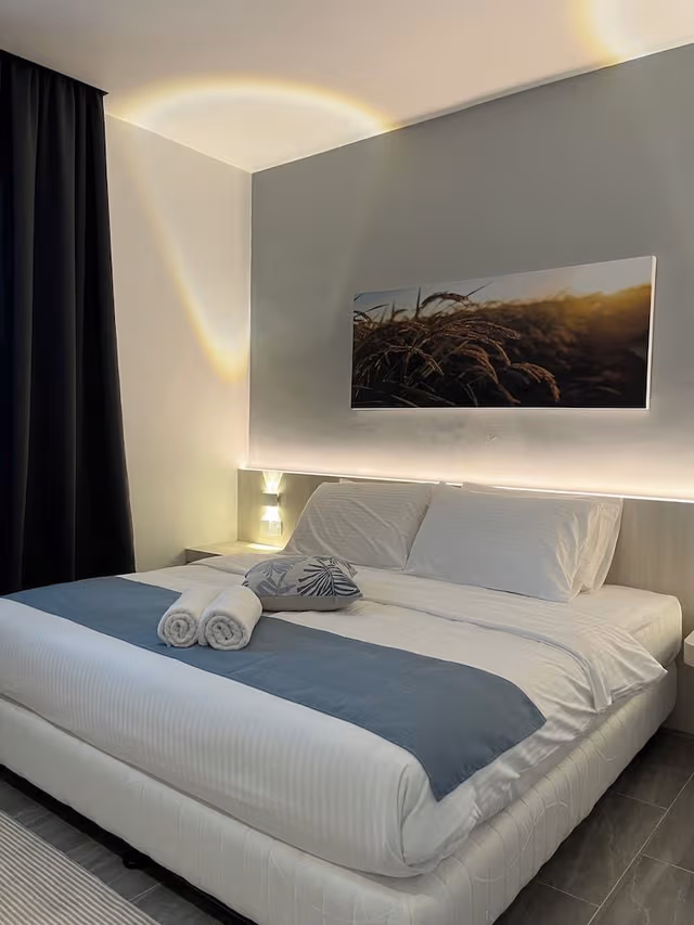 Premier Room